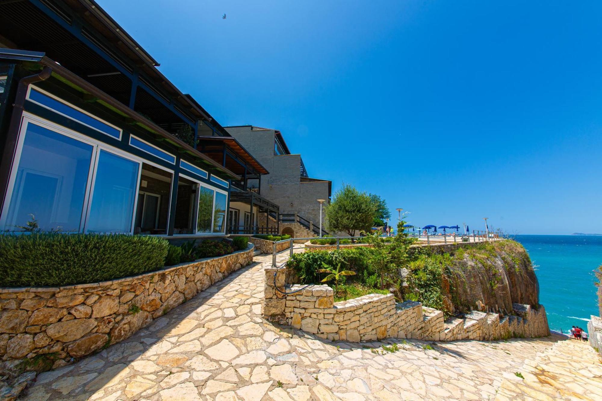 Luxury 2 Apartment Vlore